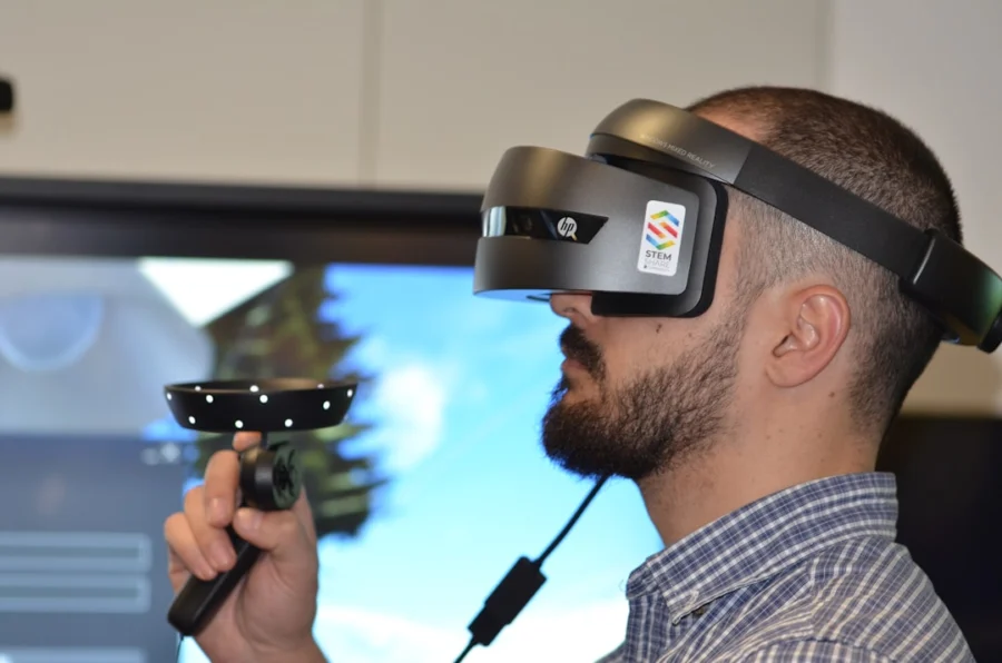 Tren teknologi virtual reality ramah di kantong gamer