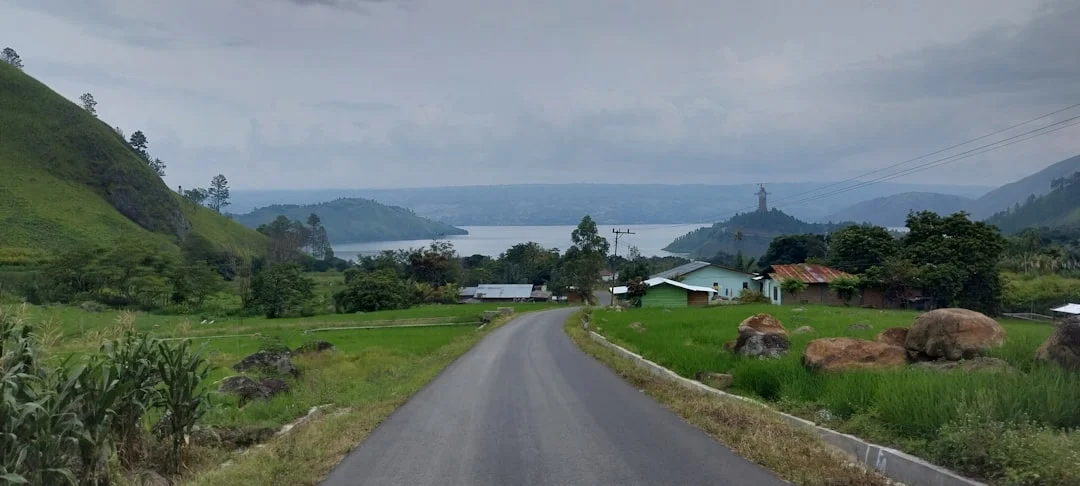 Keindahan desa di atas awan yang menakjubkan