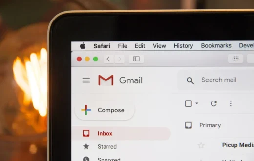 Trik menyusun template email balasan yang efisien