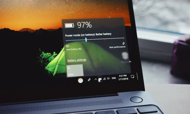 Merawat kesehatan baterai laptop agar awet