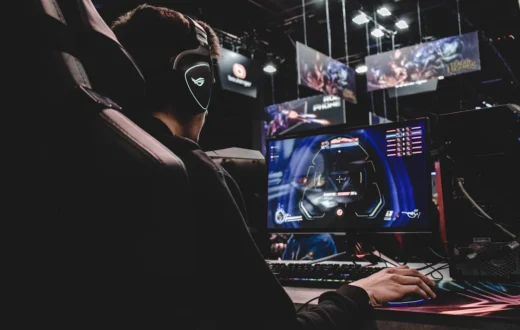 Turnamen esport dengan total hadiah terbesar
