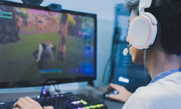 Masalah cheat dalam game online yang sulit diberantas